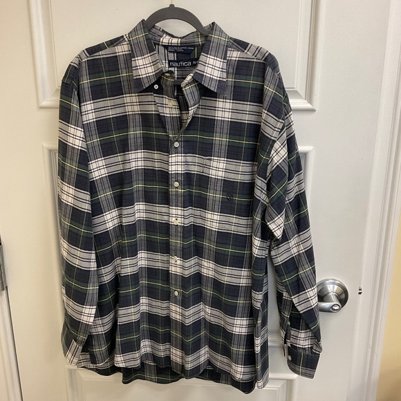 Nautica Blue Plaid Men’s Shirt Size XL/TG Cotton Button Down Pocket - Picture 1 of 9